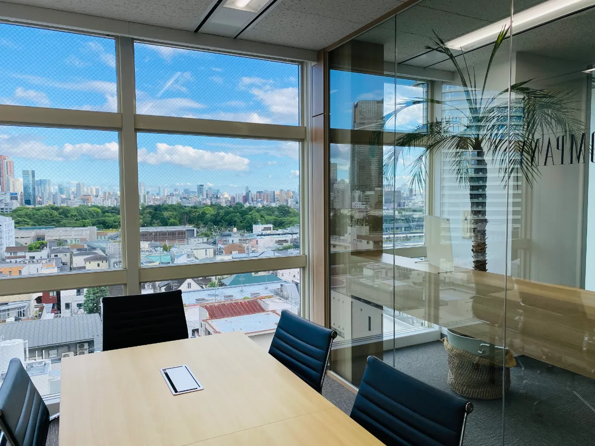 H&Companyオフィスラウンジ